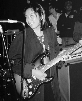 Music Director, Guitar Teacher, Bass Guitar Teacher, Keyboard + Piano Teacher, Vocals Teacher Mia