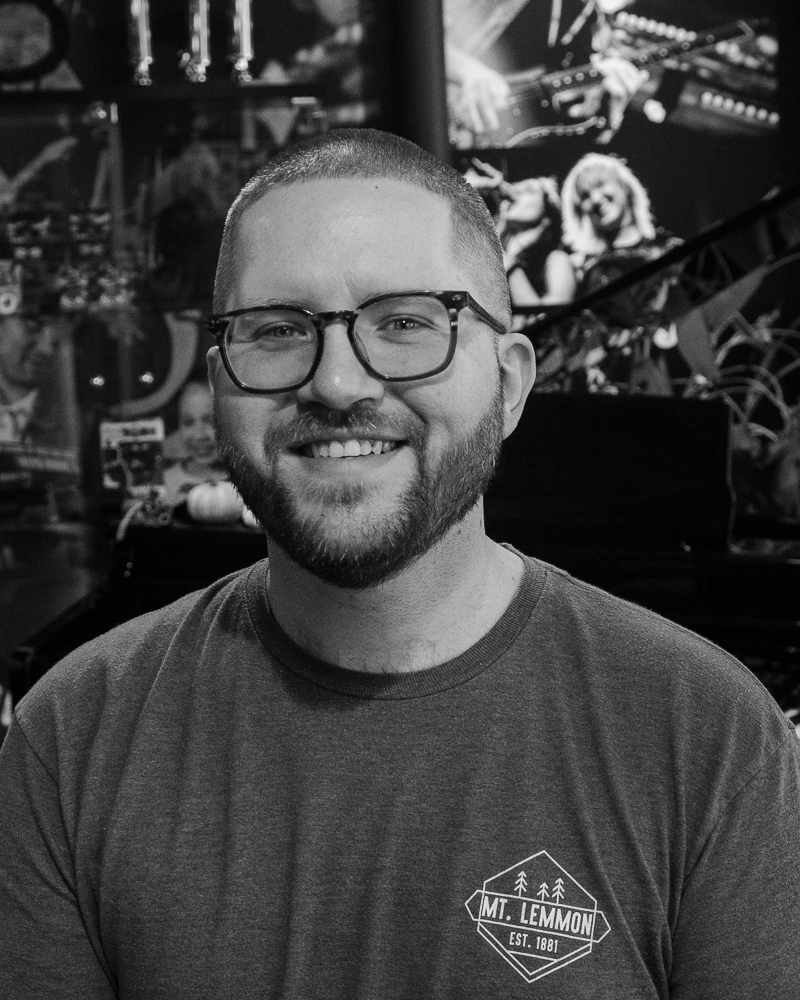 Guitar Teacher, Bass Guitar Teacher, Vocal Teacher Alex Faulkner