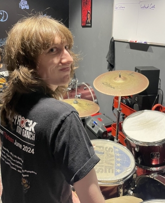 Guitar Teacher, Bass Guitar Teacher, Drum Teacher Vincent