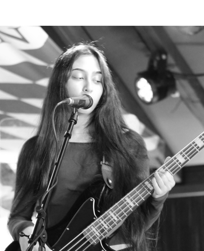 Keyboard + Piano Teacher, Bass Guitar Teacher Leela Ambroff