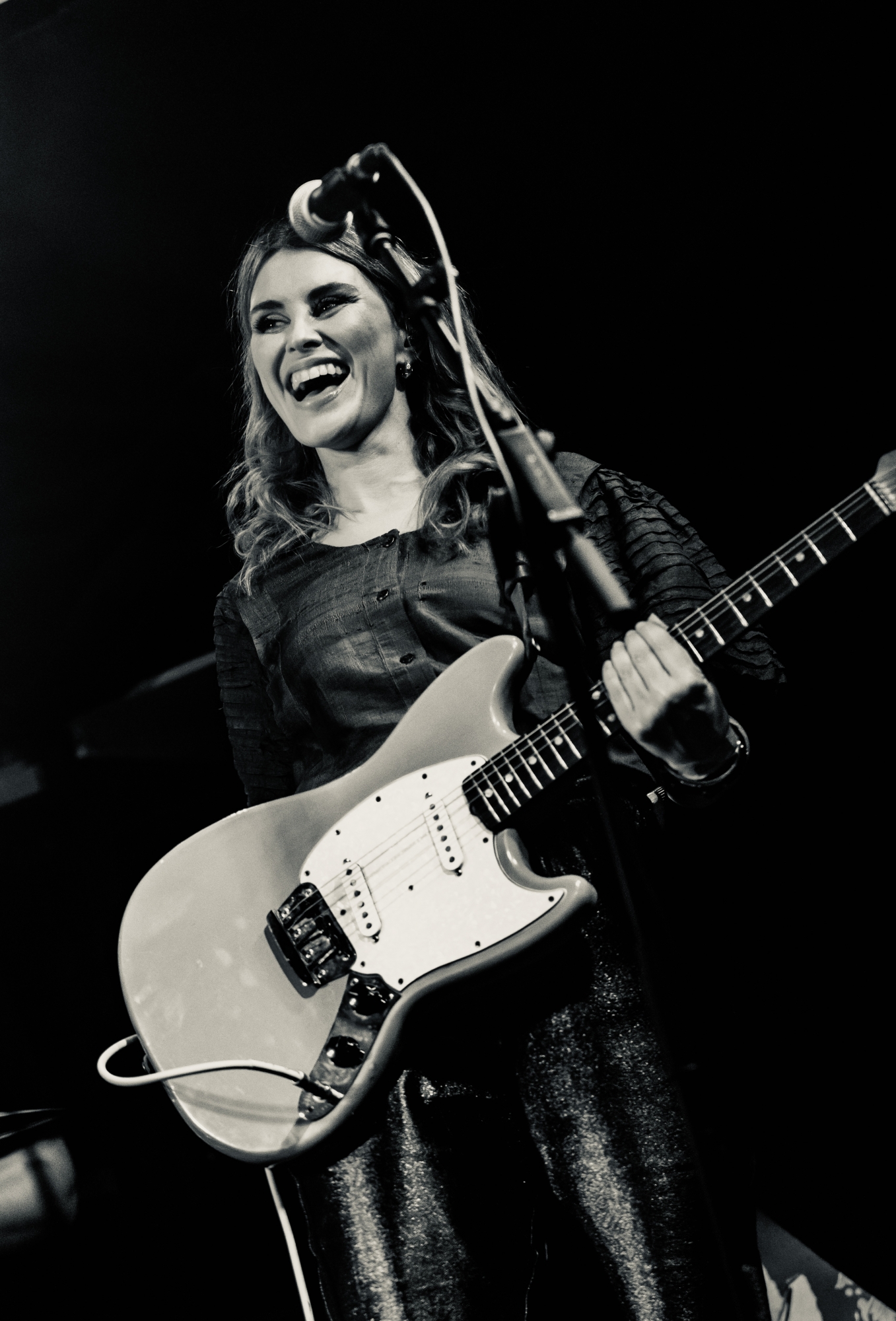 Vocals Teacher, Guitar Teacher Niamh Farrell Lowe